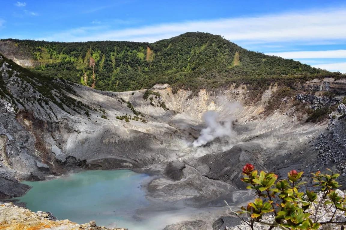 The Story of Tangkuban Perahu