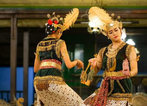 Tari Serimpi: Keanggunan Tarian Keraton yang Menyatu dengan Jiwa dan Budaya Jawa