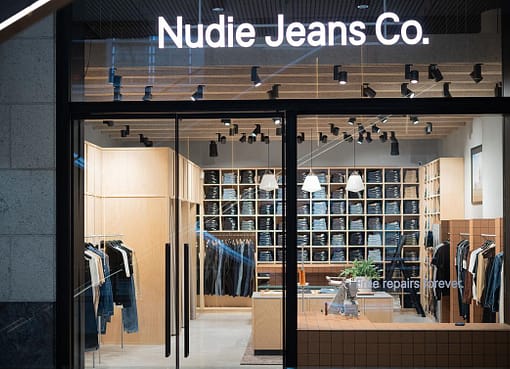 Nudie Jeans: Cara Gue Temuin Celana Denim Paling Awet & Nyaman