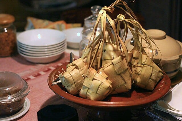 Ketupat Lebaran Lembut dan Pulen: Resep dan Rahasianya