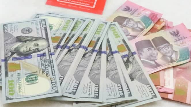 Rupiah Anjlok di 2025: Penyebab, Dampak, dan Cara Kita Bertahan Dari Krisis