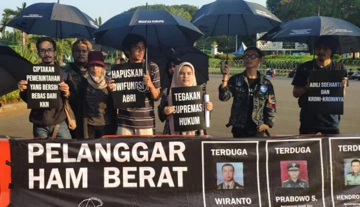 Aksi Kamisan: Demonstrasi Rutin Setiap Kamis di Depan Istana Presiden