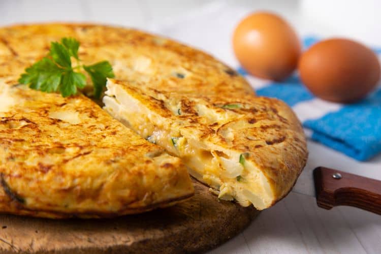 omelet-kentang-lezat-praktis-dan-mengenyangkan