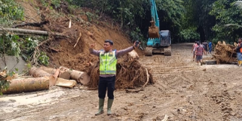 longsor-di-berastagi-bencana-alam-yang-menggugah 